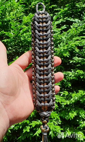 Браслет из паракорда 