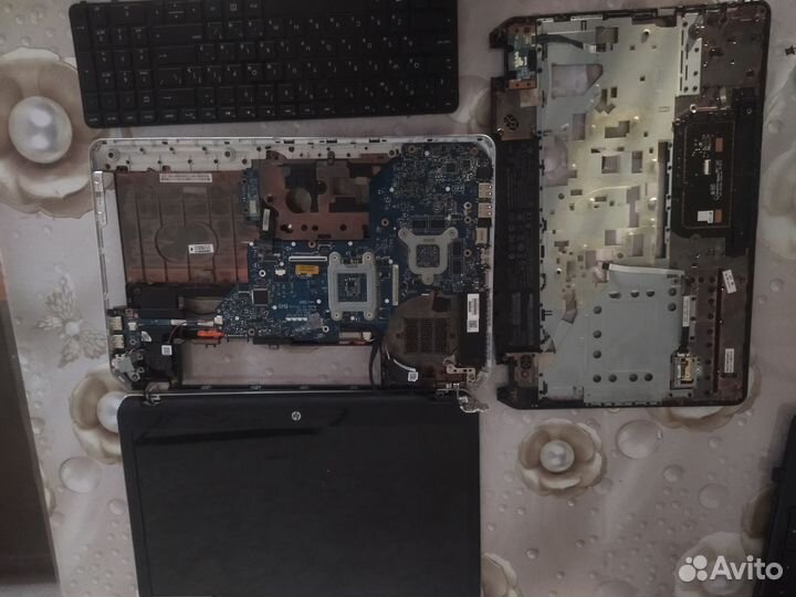 Ноутбук в разбор