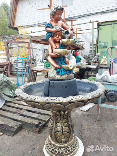 Фонтан 2 ангела