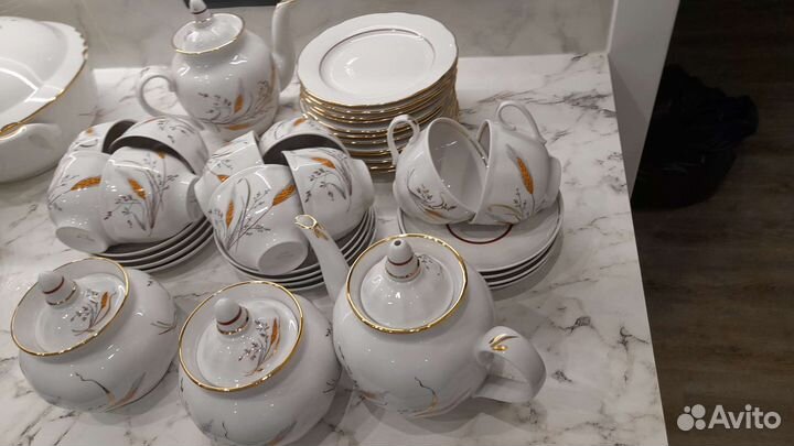 Набор столовой посуды(Дулёвский сервиз)