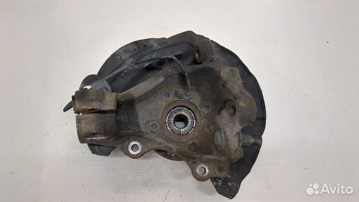 Ступица (кулак, цапфа) левая передняя BMW X1 (E84)