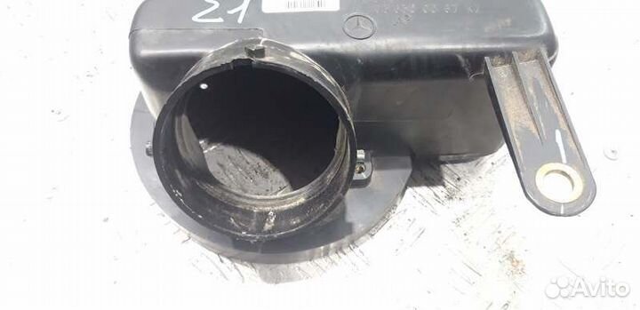 Ниша лючка бензобака Mercedes ML W163