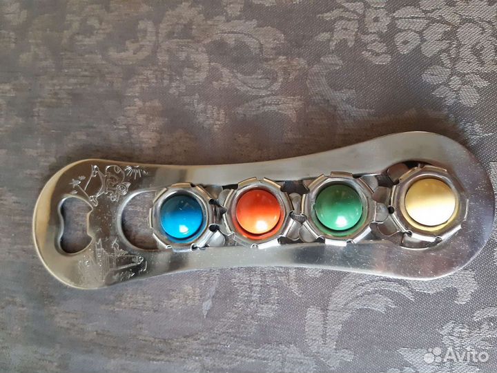 Бутылко-открыватель