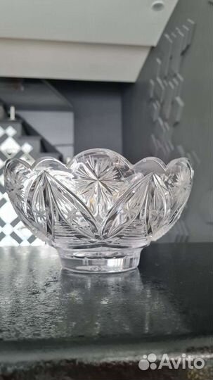 Хрустальная конфетница