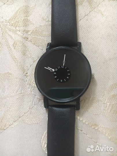 Часы наручные