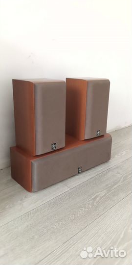 Колонки акустические Yamaha NS-C55