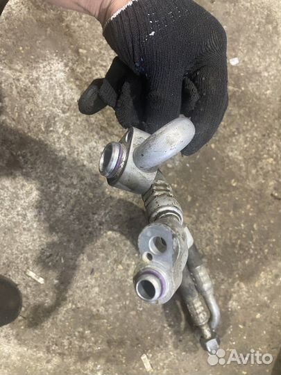 Audi a8 d2 шланги компрессора кондиционера