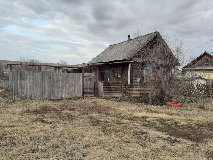 Дом 27 м² на участке 17 сот.