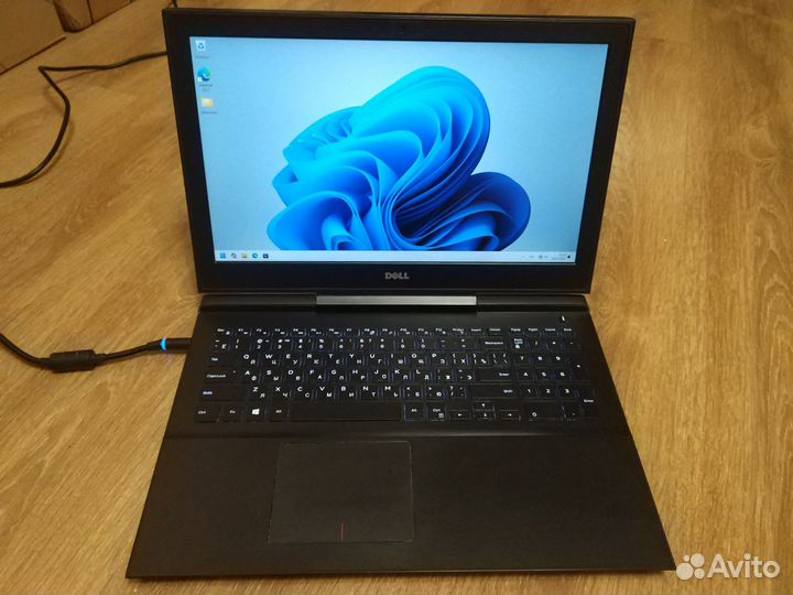Dell 7567 i7, 16gb, 1050ti