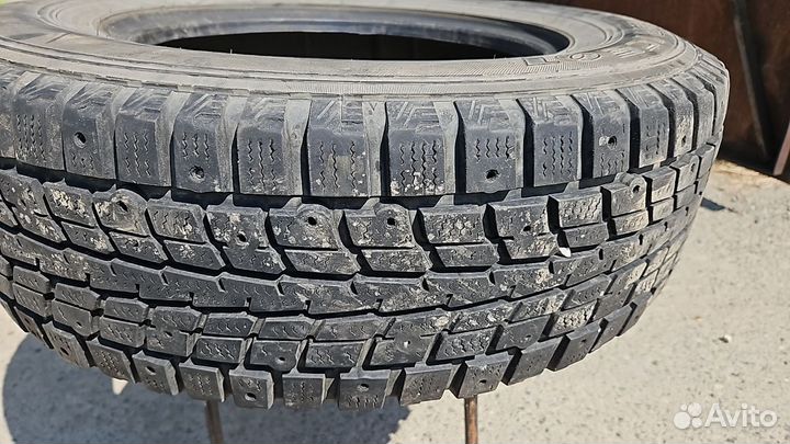 Dunlop SP Winter Ice 01 225/70 R16 103T