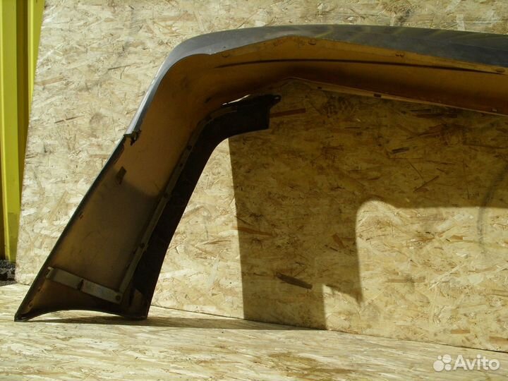 Бампер задний Toyota Celsior uсf10UCF11 Коричневый