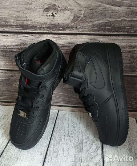 Кроссовки женские зимние с мехом nike AIR force 1