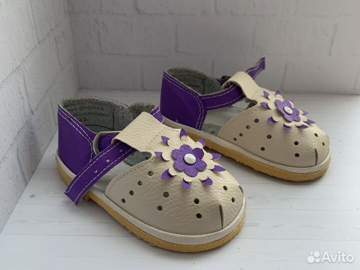 Сандали для девочки
