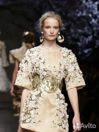 Клипсы подиумные Dolce and Gabbana