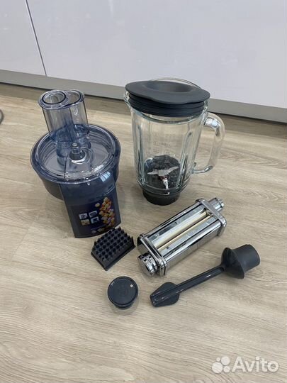 Кухонный комбайн kenwood chef titanium