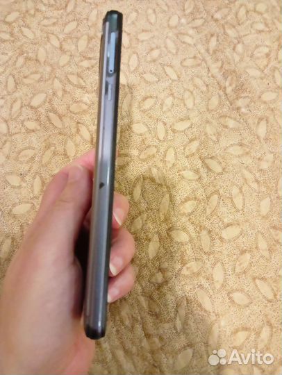 Телефон vernee