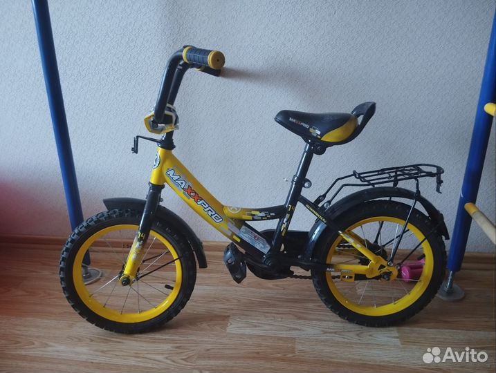 Велосипед с боковыми колесами детский рама 14