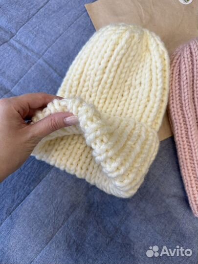Шапка вязаная ручная работа