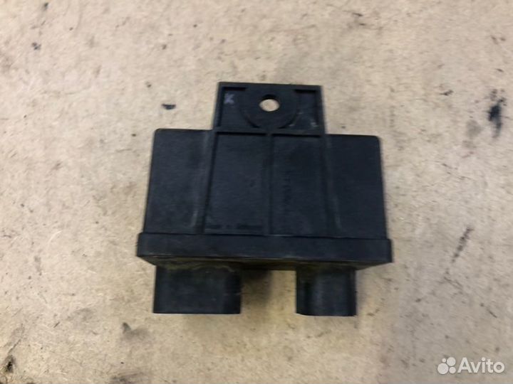 Блок накала свечей Jeep Grand Cherokee WK2 EXF