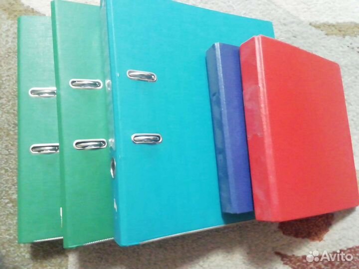 Папки с кольцами и зажимами