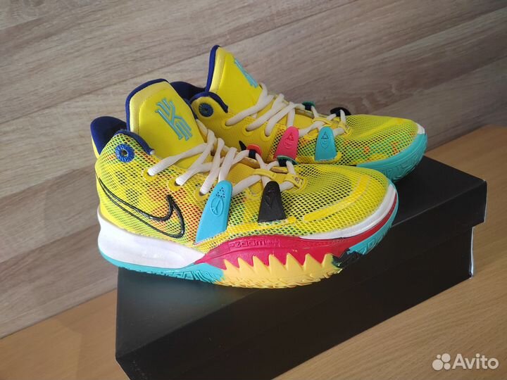 Баскетбольные кроссовки nike kyrie 7