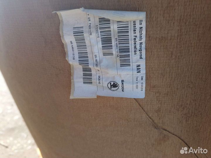 Обшивка потолка Skoda Rapid