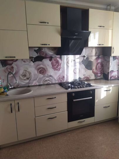 2-к. квартира, 59 м², 4/10 эт.