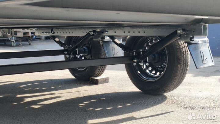 Прицеп легковой двухосный с высоким тентом