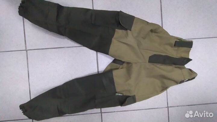 Продается детский костюм военной формы 