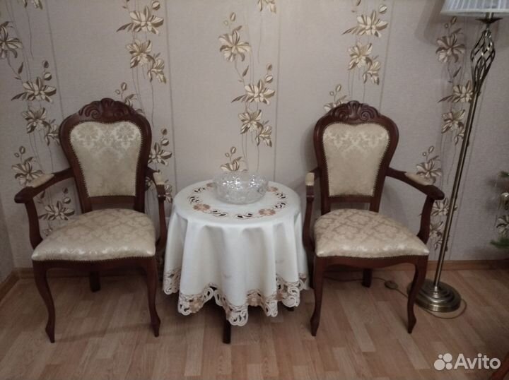 Стул кресло