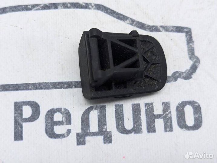 Крышка ручки двери w210 E-class 112.941