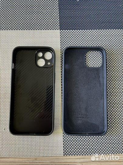 Чехол на iPhone 13