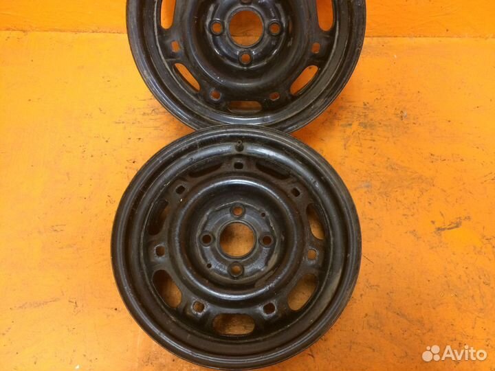 1 шт. Диски - диаметр 14 PCD 4х100