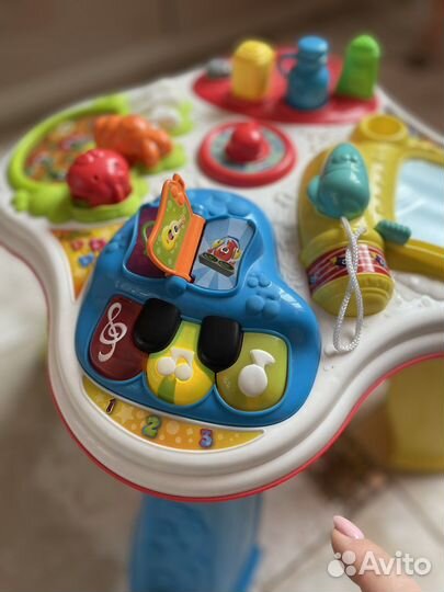 Развивающий стол музыкальный chicco