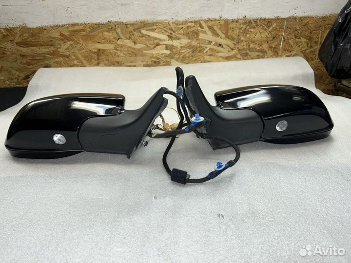 Продам зеркала от Porsche Cayenne turbo(957) 2007г