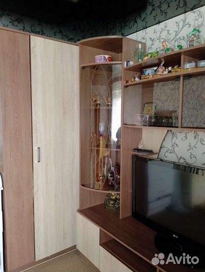 Стенка в гостиную