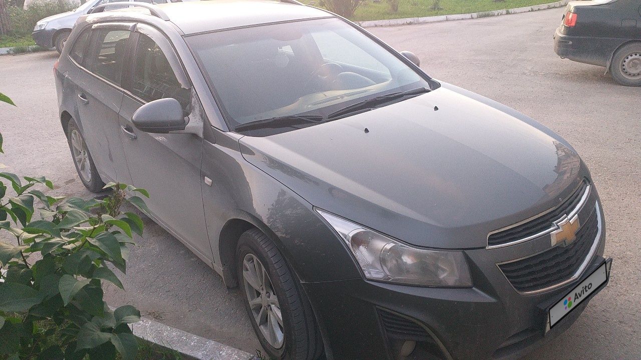 Chevrolet Cruze: фото владельца