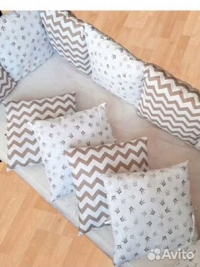 Бортики в кроватку