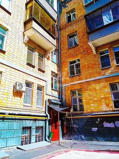 Комната 19,4 м² в 3-к., 1/5 эт.