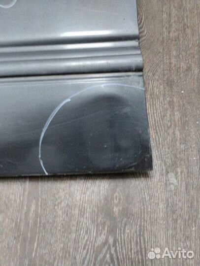 Дверь передняя левая Nissan Presea AHR10 GA15DS