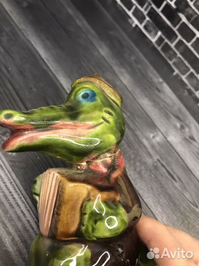 Крокодил гена статуэтка. СССР