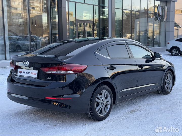 Hyundai Elantra 2.0 AT, 2016, 89 000 км