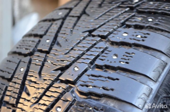 Nokian Tyres Hakkapeliitta 7 SUV 255/50 R19