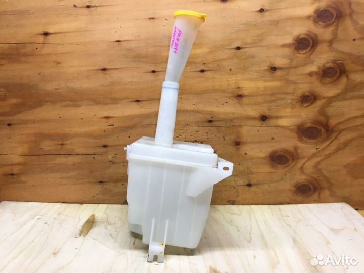 Бачок стеклоомывателя Nissan Liberty RM12 QR20DE