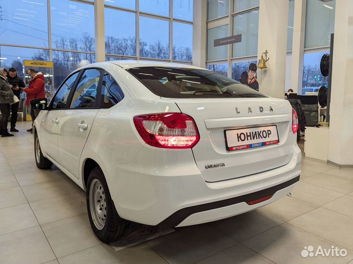 LADA Granta 1.6 МТ, 2025