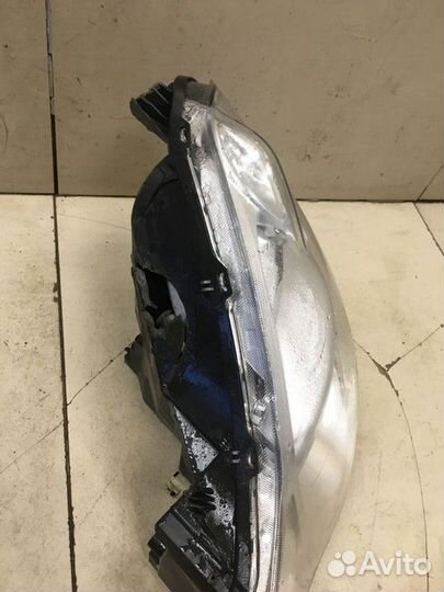Фара левая Nissan Almera