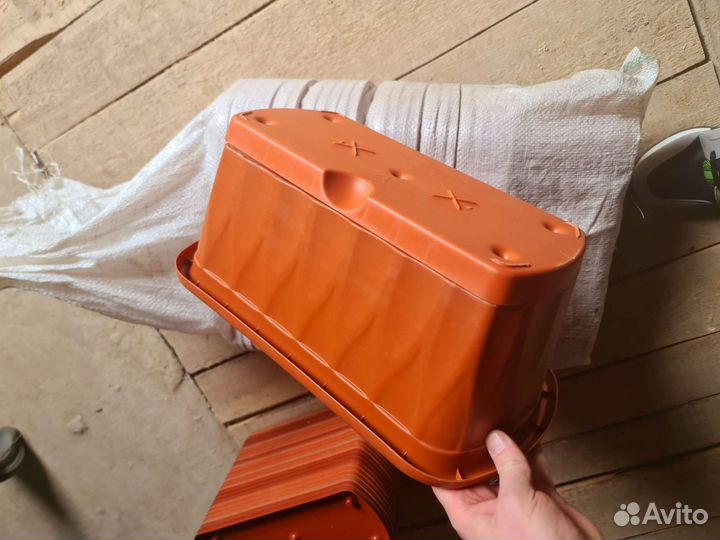 Ящик для цветов