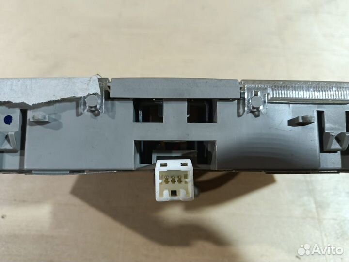 Плафон салонный для Nissan X-Trail (T31) 2007-2014