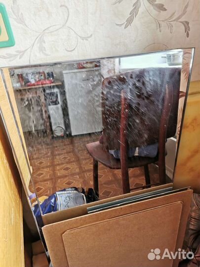 Зеркало (полотно зеркальное)