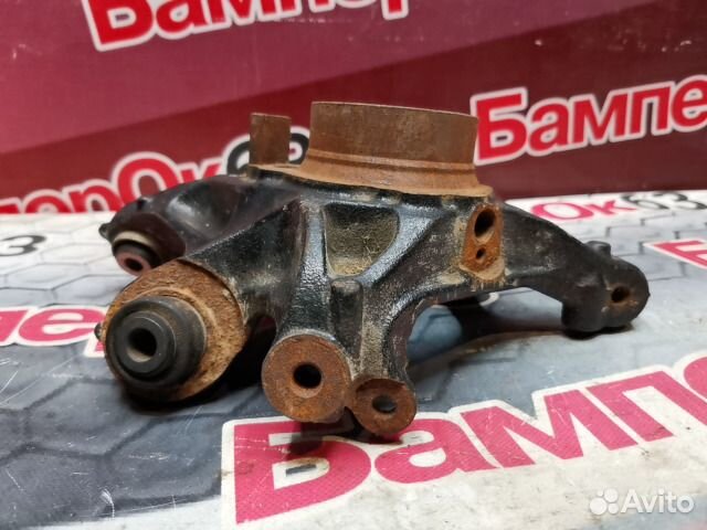 Кулак поворотный задний левый BMW 3-Series